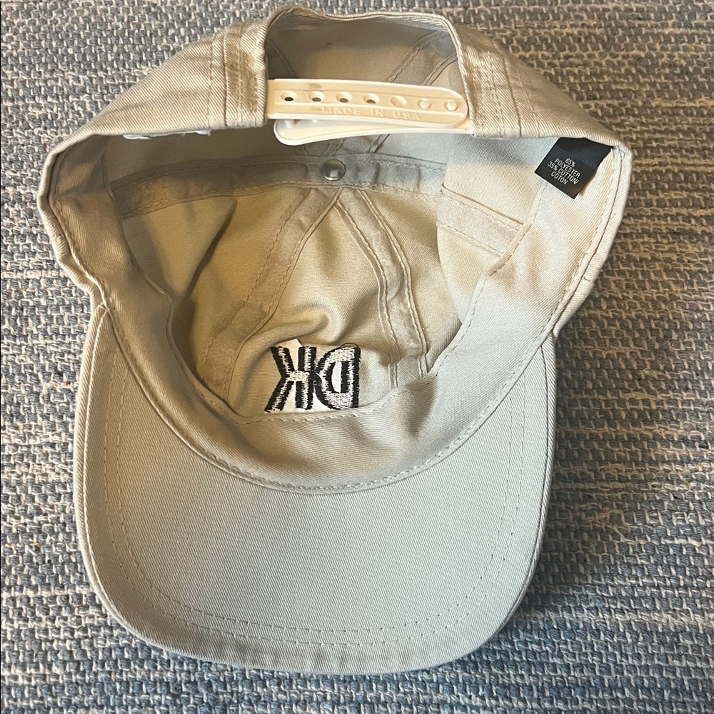 DKNY Light Tan Baseball Cap - Picture 3 of 4